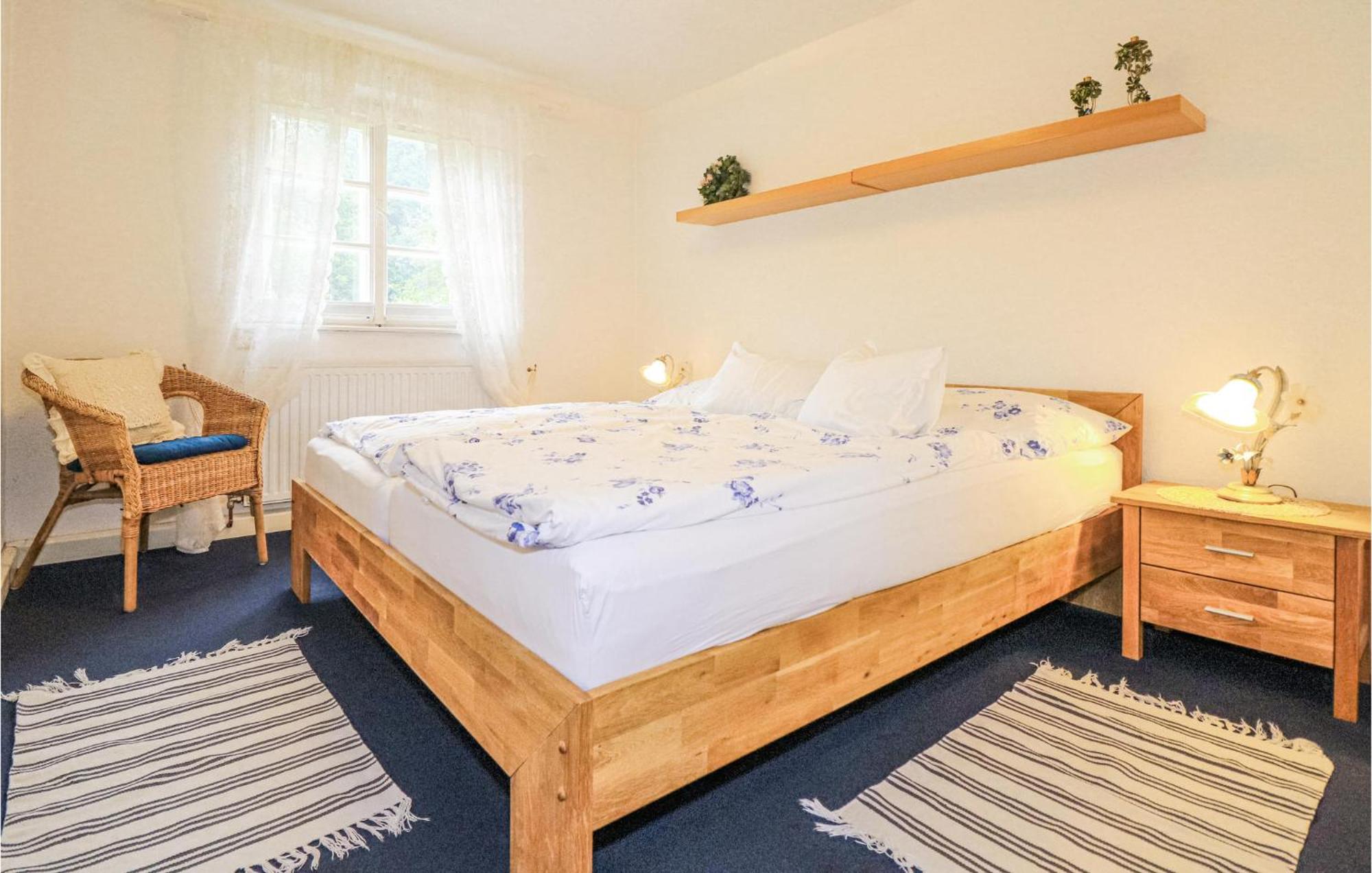 Ferienwohnung Mit Seeblick Aldrans ภายนอก รูปภาพ