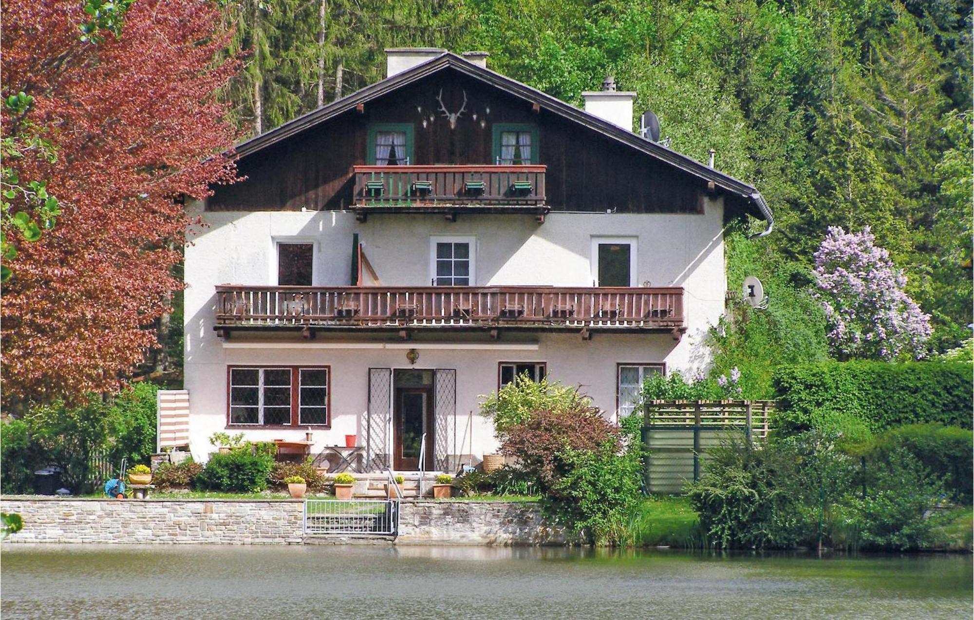 Ferienwohnung Mit Seeblick Aldrans ภายนอก รูปภาพ