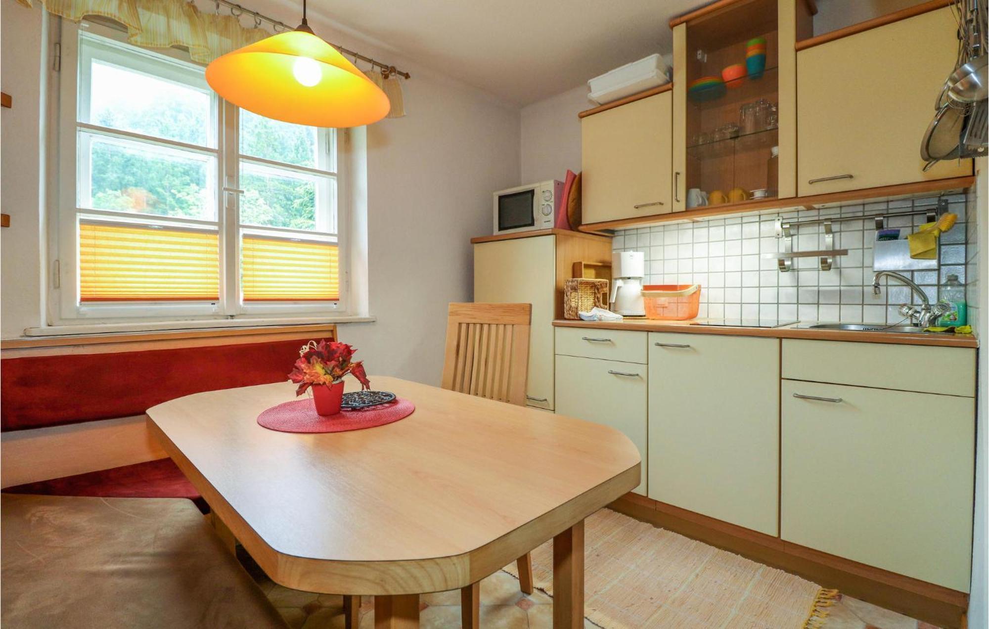Ferienwohnung Mit Seeblick Aldrans ภายนอก รูปภาพ